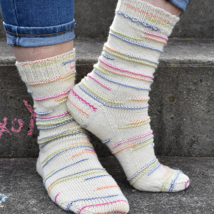 Free Pattern Friday: Hopscotch Socks