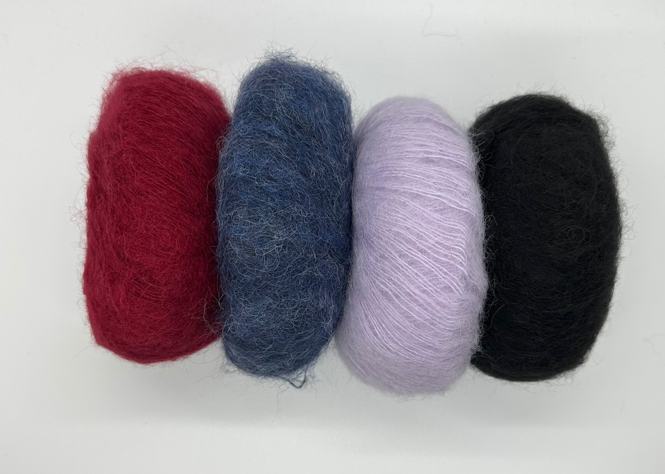 B180 Striped Knitted Cowl Kit