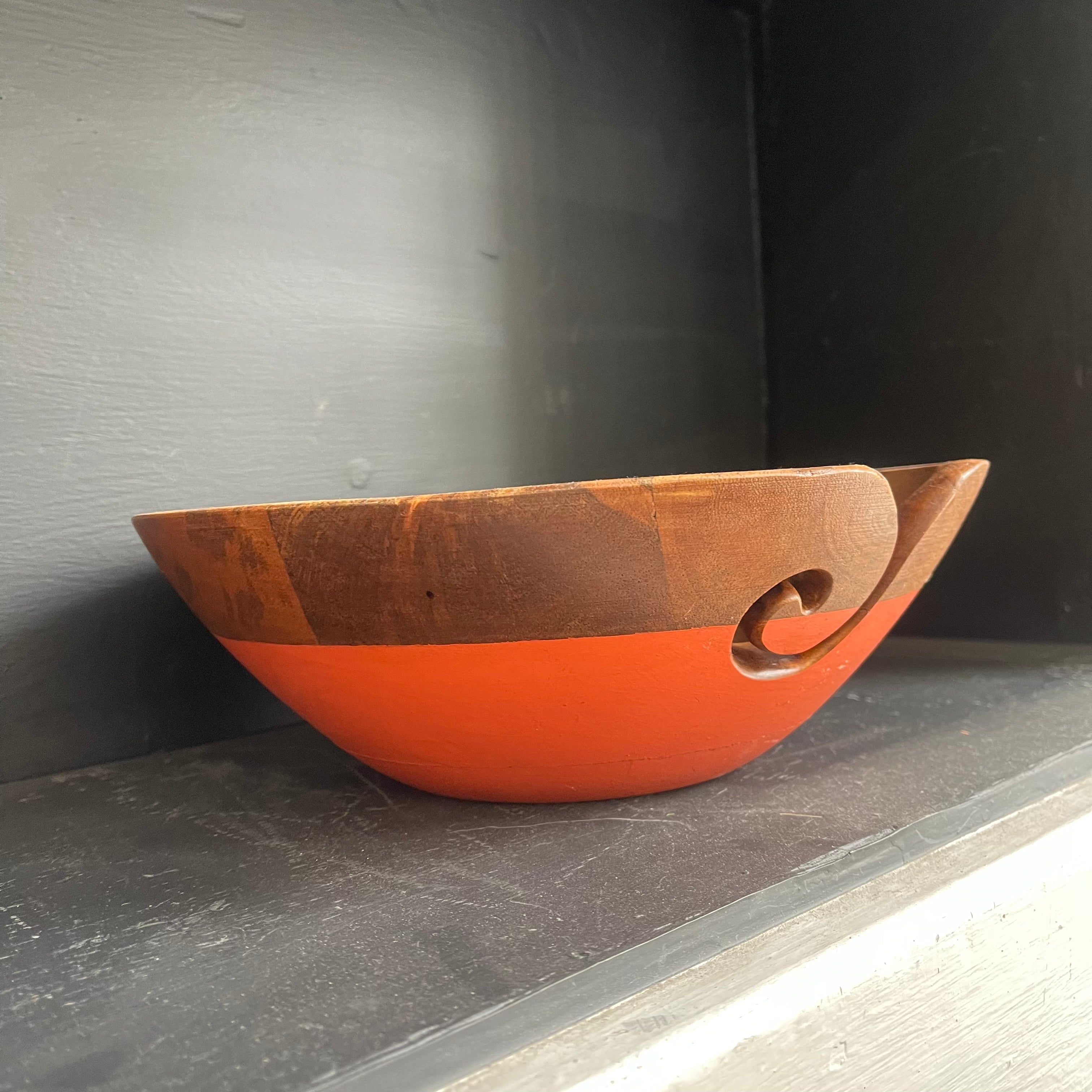 Dean Hood Project/Yarn Bowl 2461