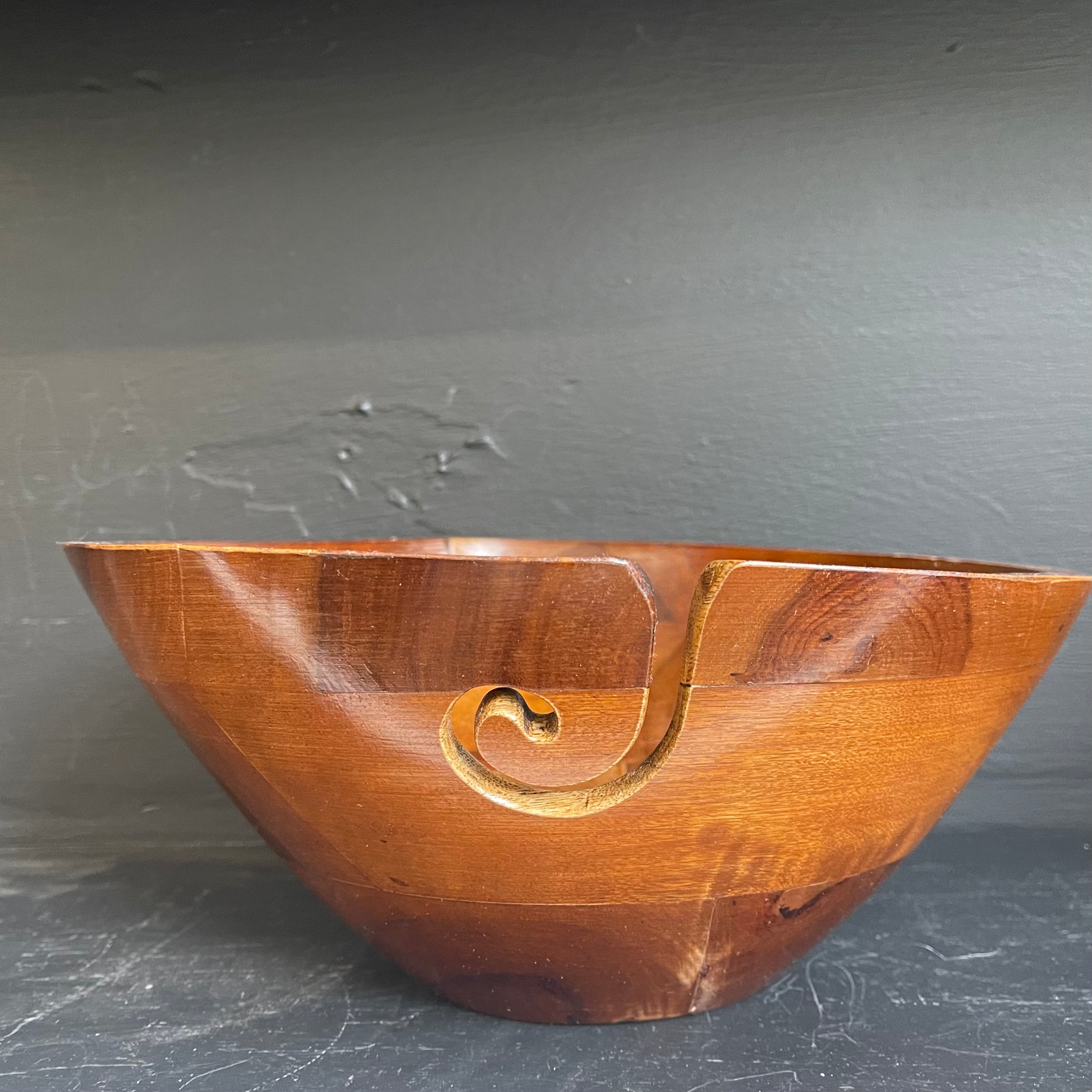 Dean Hood Project/Yarn Container (Angled Salad Bowl)