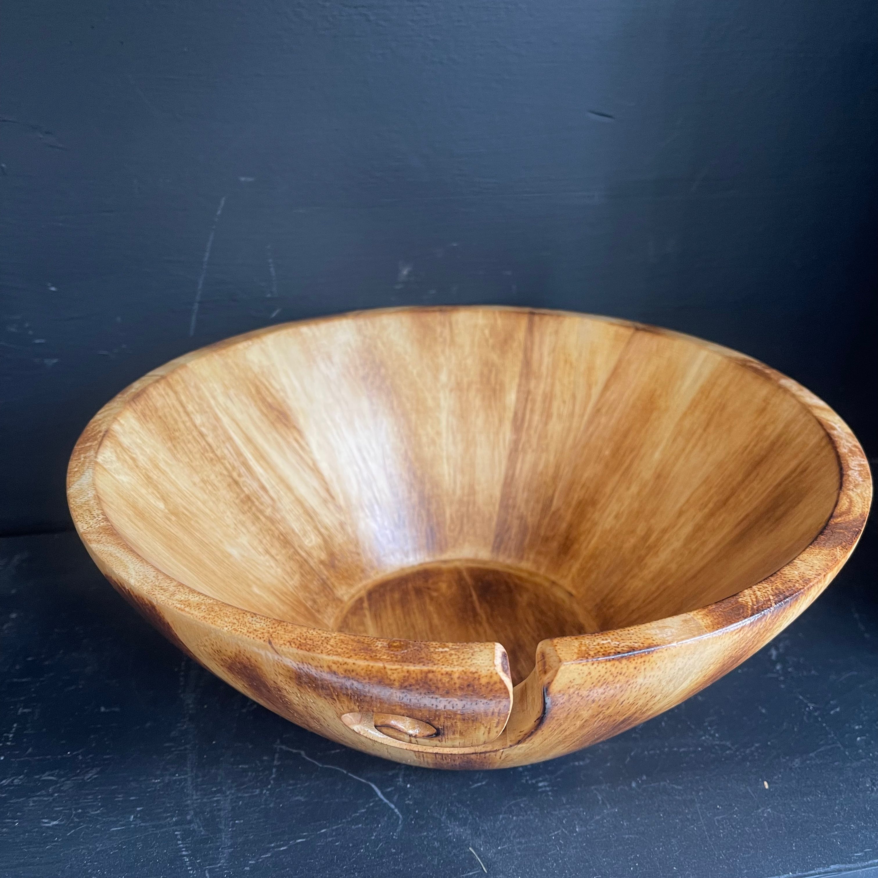 Dean Hood Project/Yarn Bowl 2476