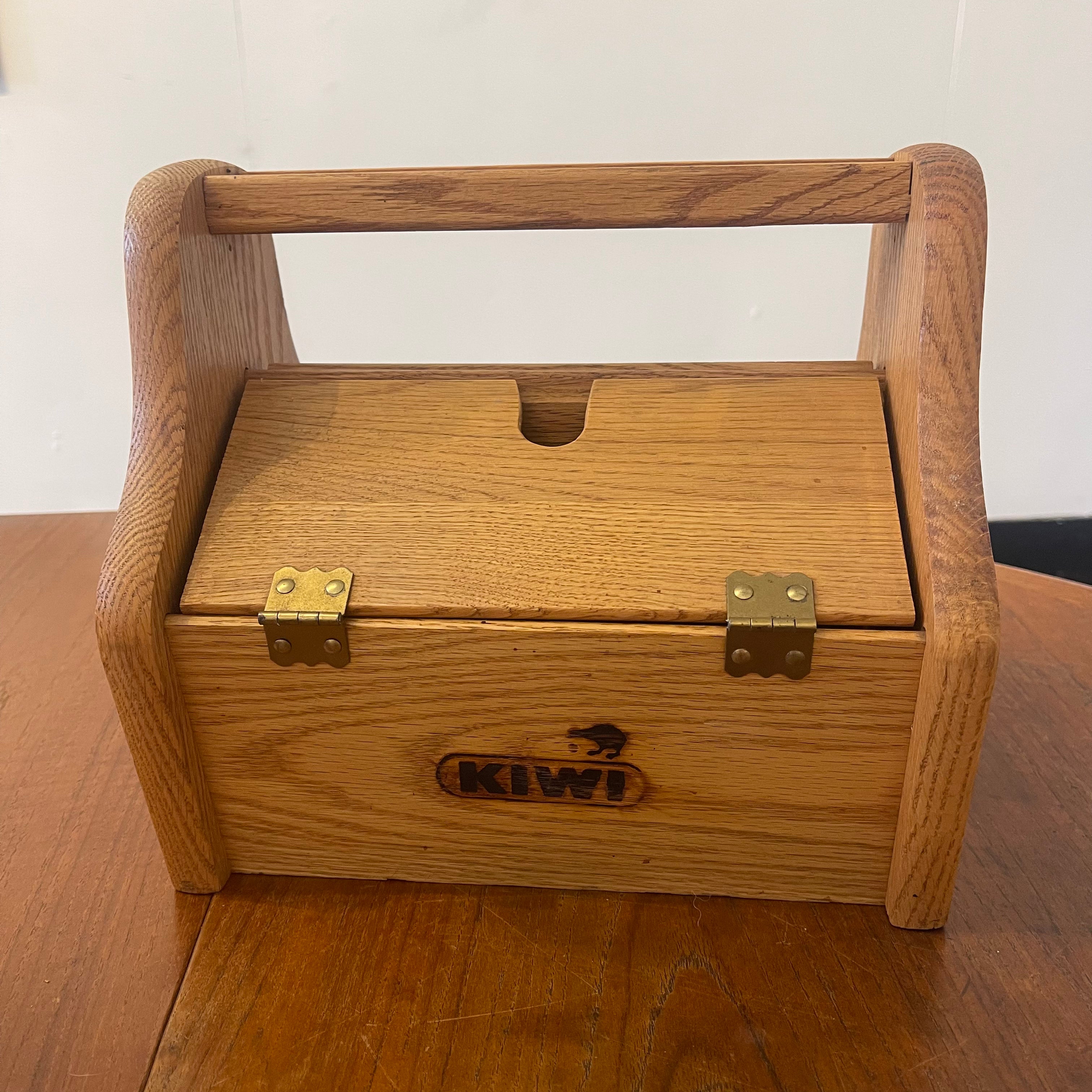 Dean Hood Project/Yarn Bowl 2523