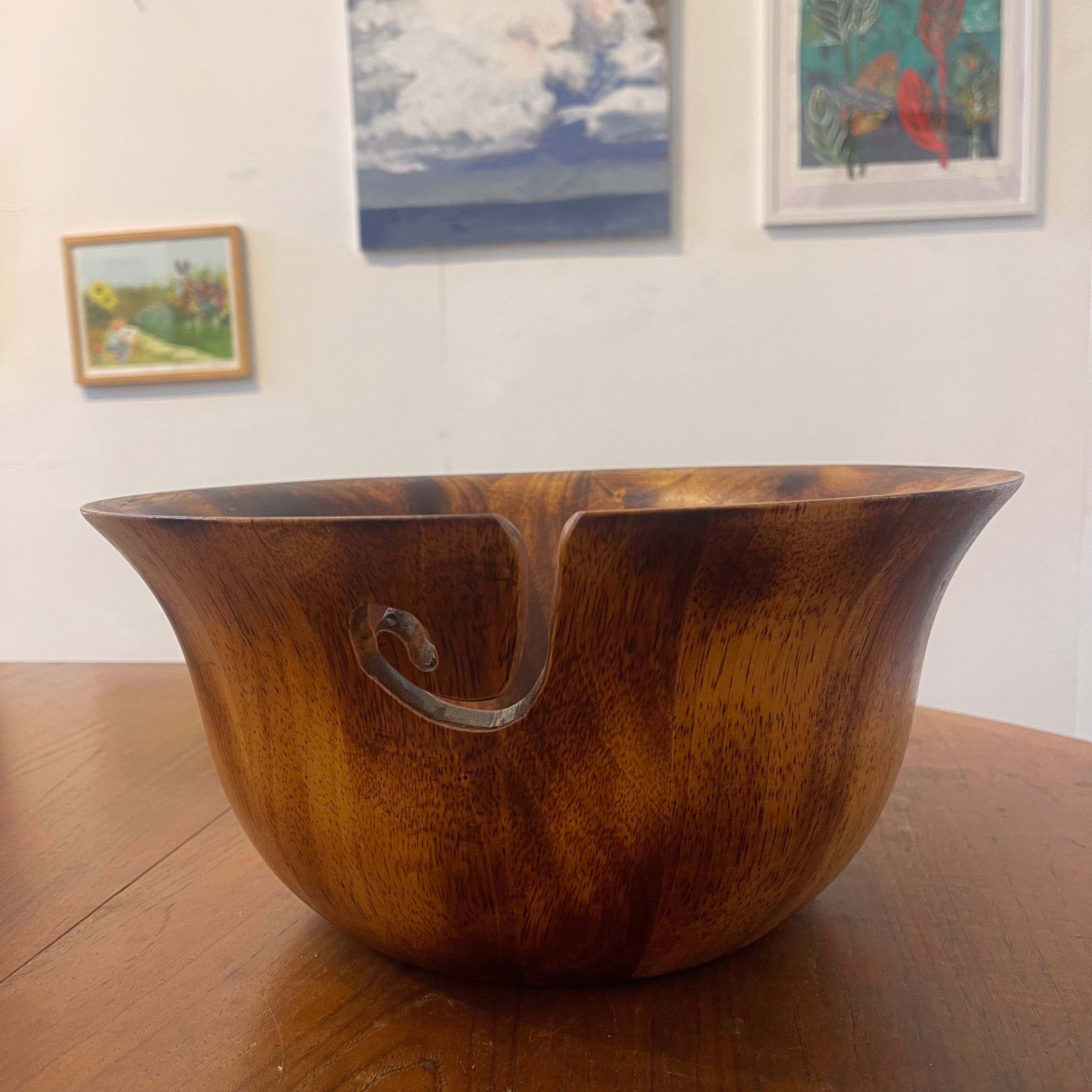 Dean Hood Project/Yarn Bowl 2536