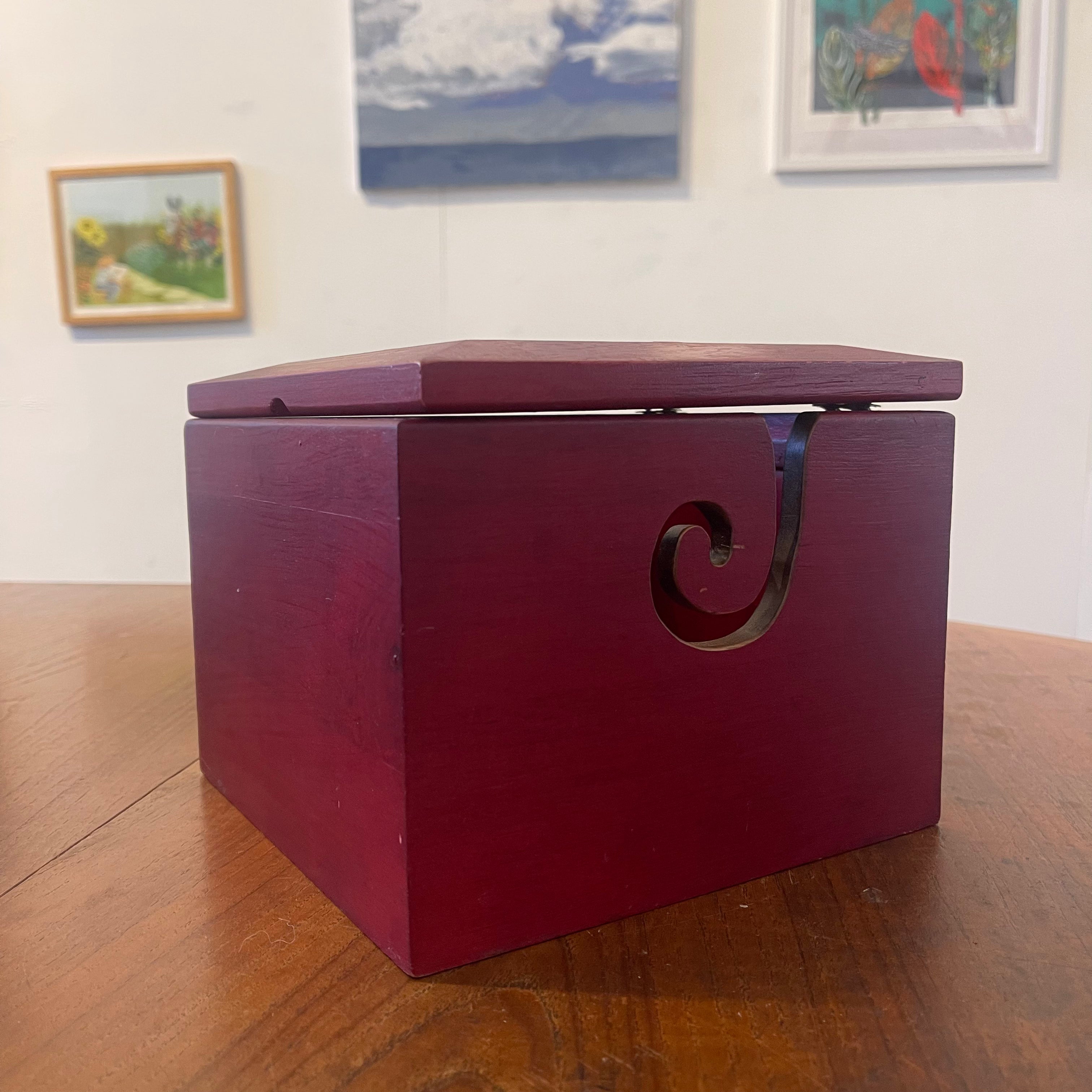 Dean Hood Project/Yarn Bowl 2320