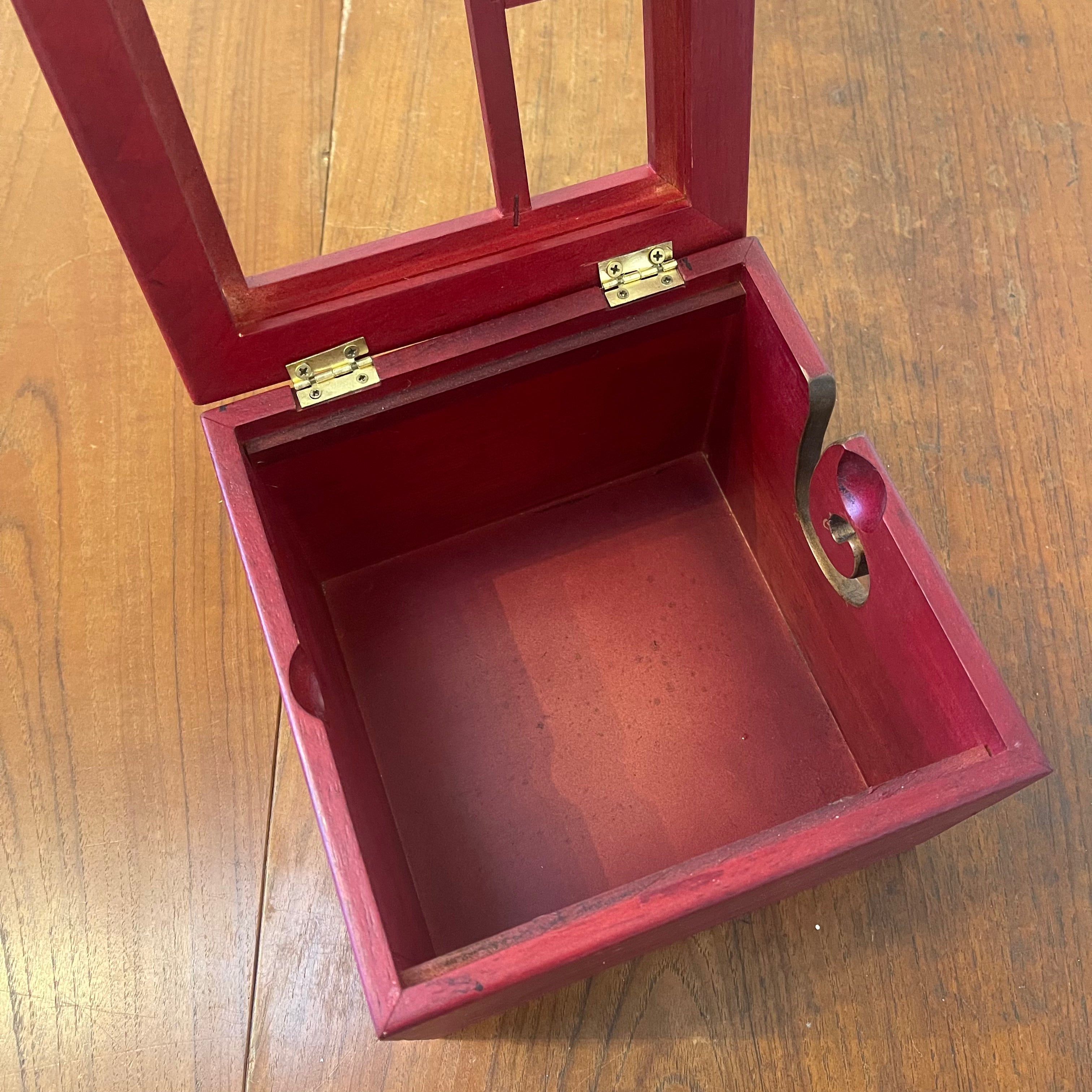 Dean Hood Project/Yarn Bowl 2320