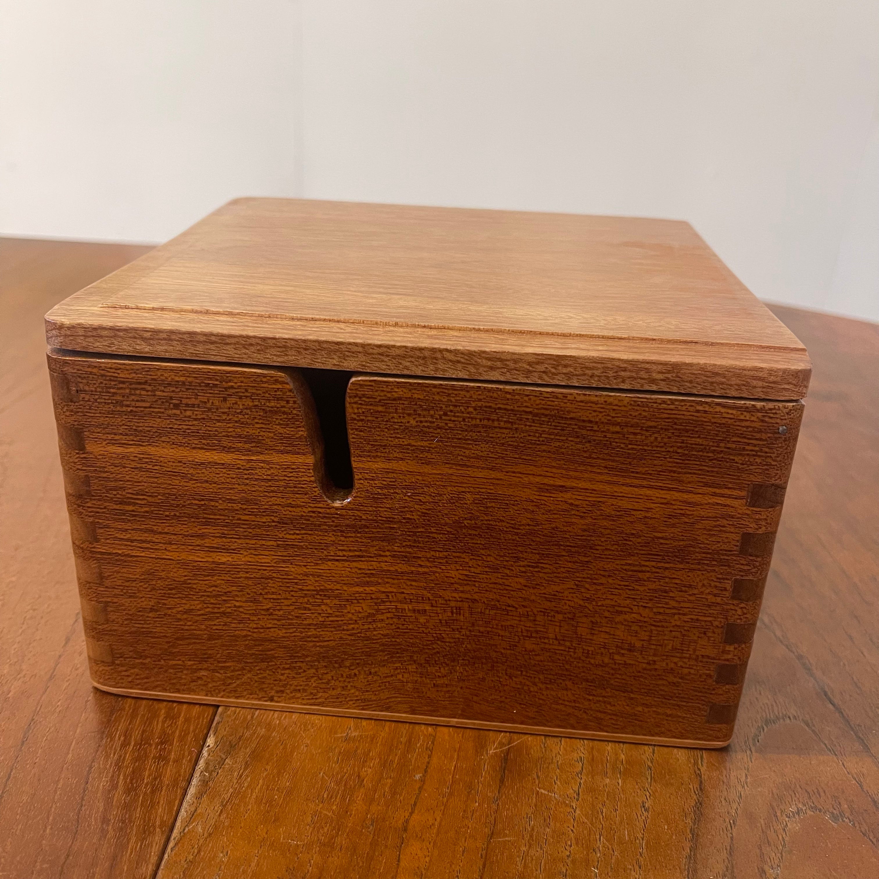 Dean Hood Project/Yarn Bowl - Cigar Box