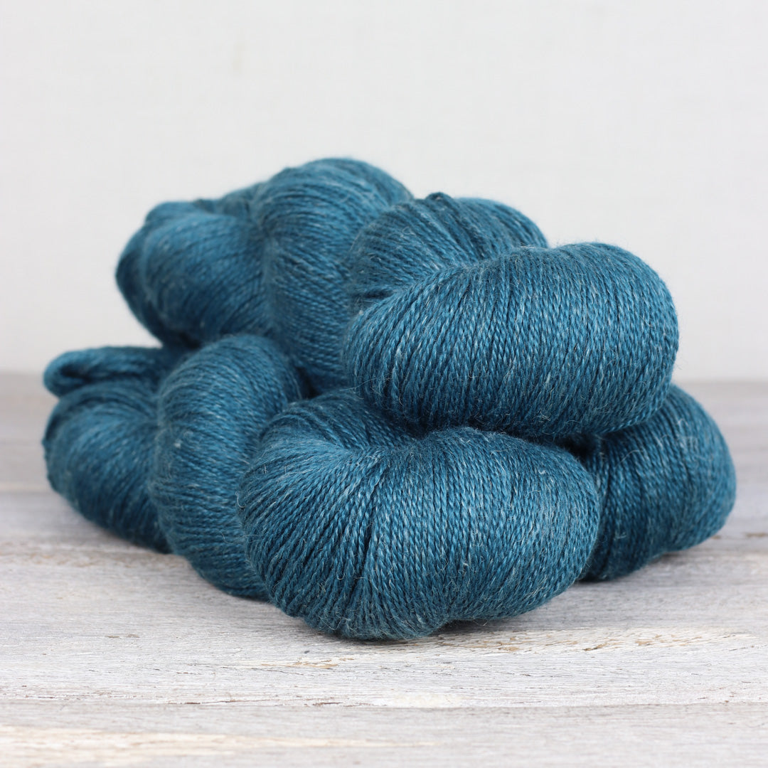 Trillium Lake Scarf Kit