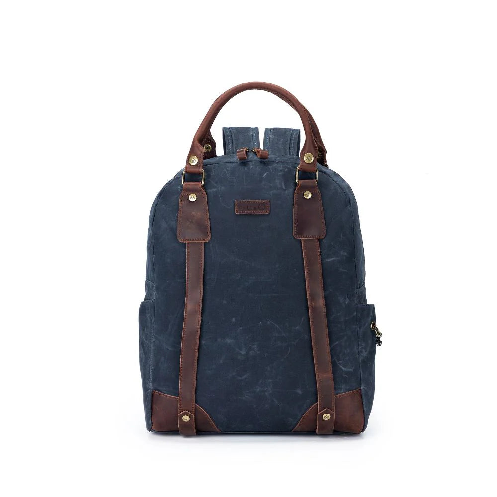 della Q Maker's Canvas Backpacks