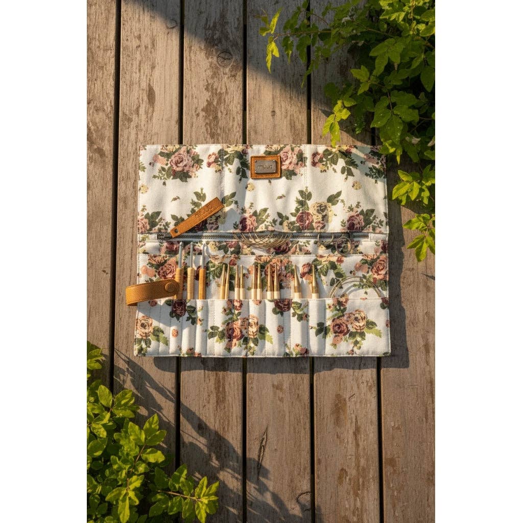 Stockholm Needle Case