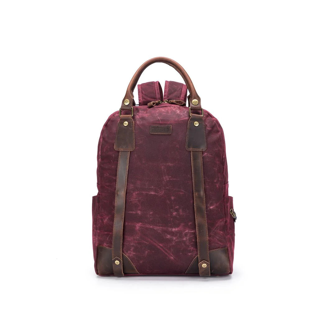 della Q Maker's Canvas Backpacks