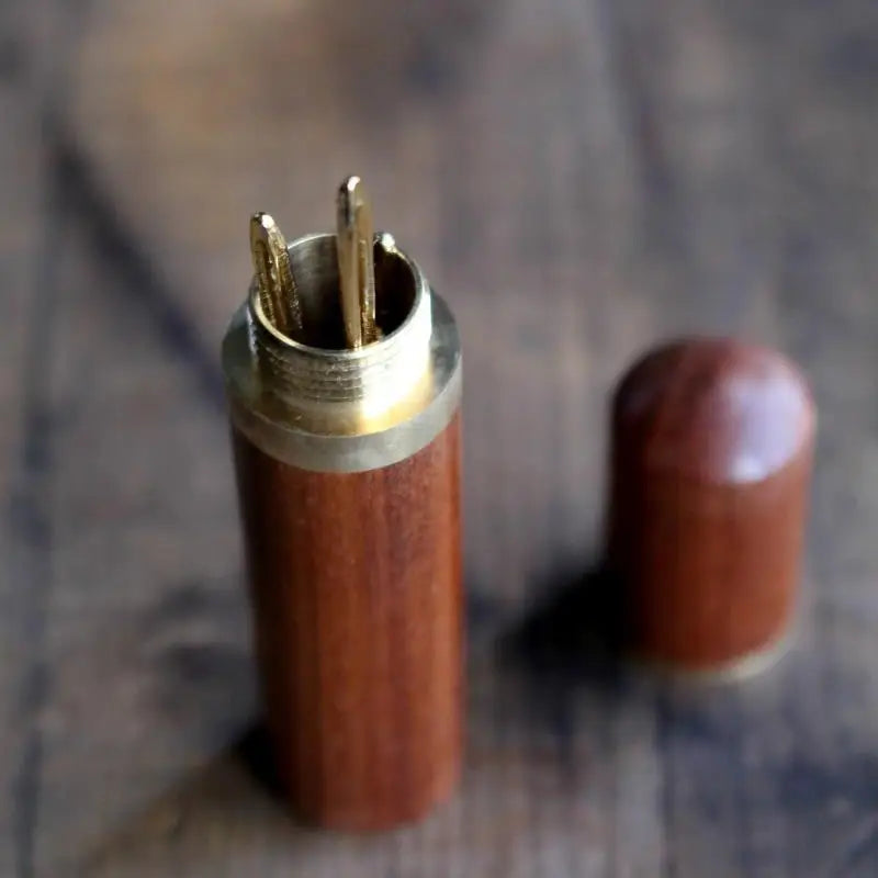 Tapestry Needle Case