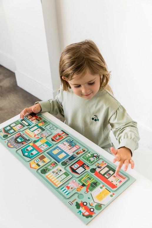 Petit Collage Follow + Spot Puzzle