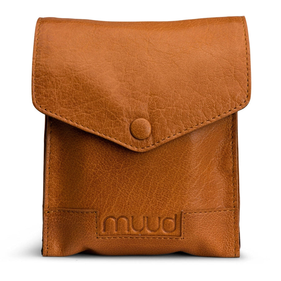 Betina Needle Case