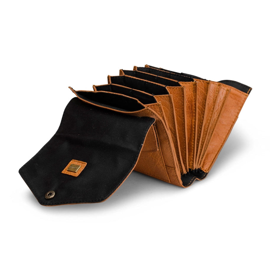 Betina Needle Case