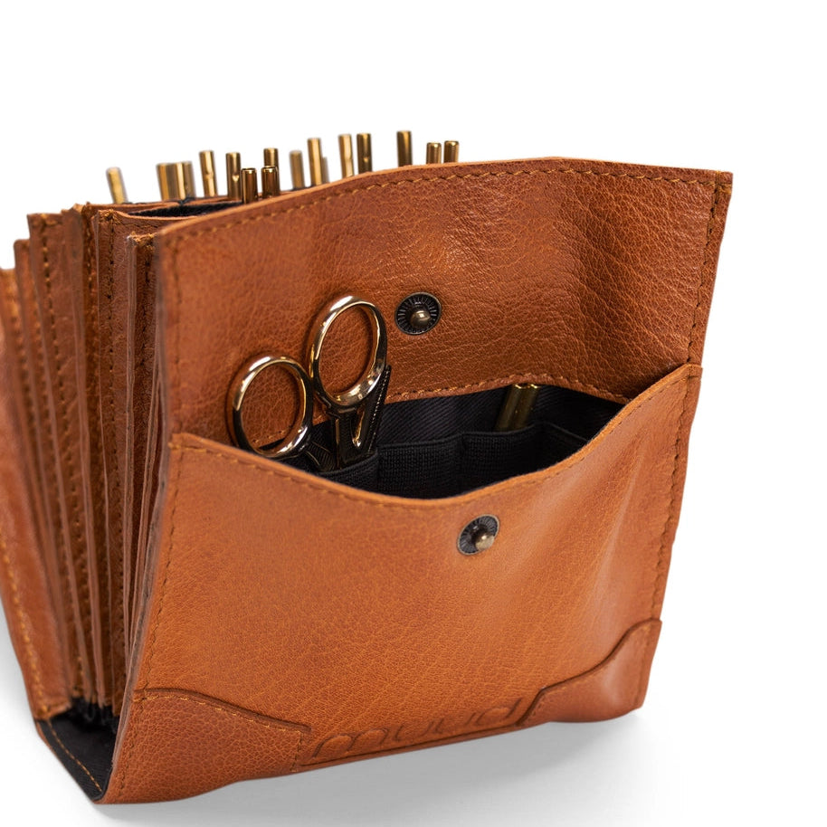 Betina Needle Case