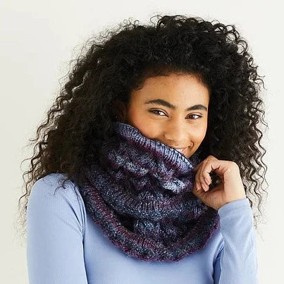 Jewelspun Cabled Cowl Kit