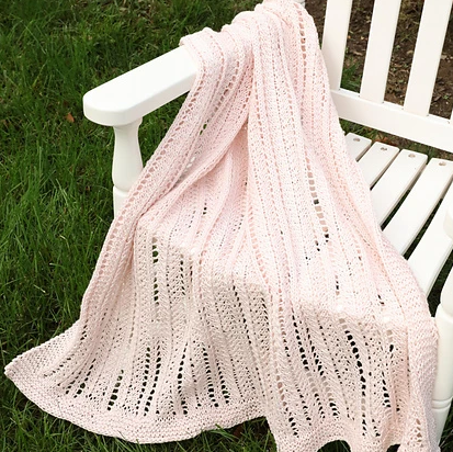 F893 Mini Feather and Fan Baby Blanket Free PDF Download ImagiKnit