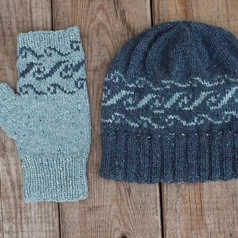 Hidden River Hat and Mitts Kit